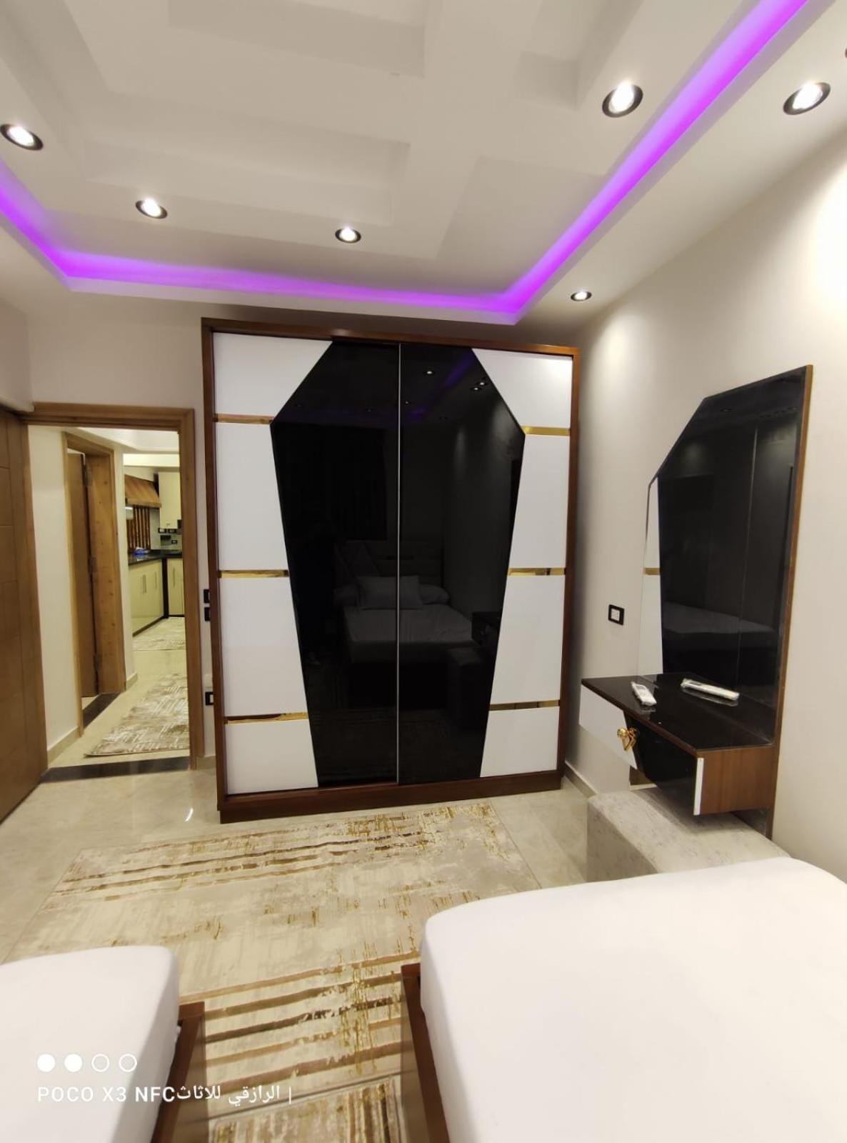 احمد قاسم جوده عباس العقاد Apartment *